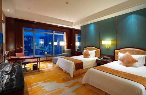 Haiyan County Hotel | Haili Kaiyuan Mingdu Hotel