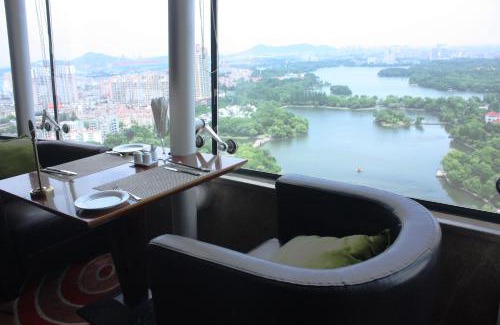 Huashan District Hotel | Haiwaihai Grand Hotel Ma'anshan