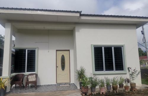 Raub House | Haji Homestay - A tiny house with 2 bedrooms