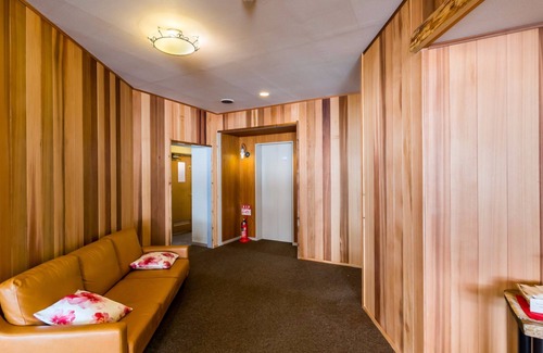 Happo Bed & Breakfast | Hakuba Panorama Hotel