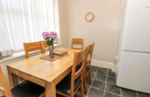 Gallt Y Foel Cottage | HALFORD HILL, pet friendly, with open fire in Llanberis