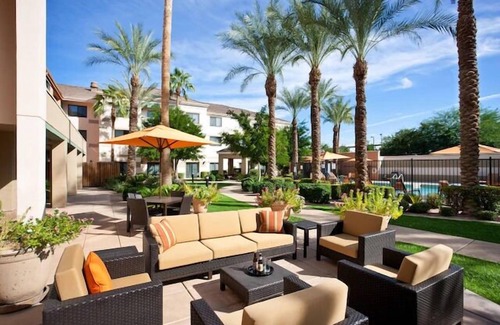 Chandler Apartment | Hall of Flame Museum of Firefighting! Comfortable Unit w/Pool view, Onsite Pool