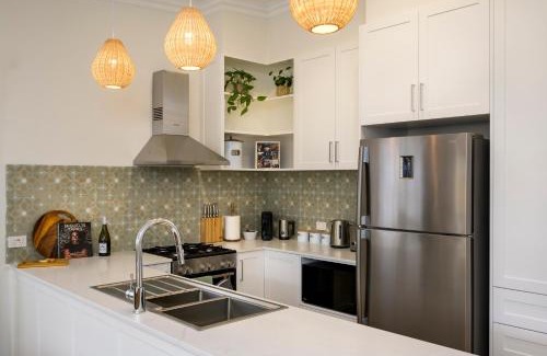 Hamilton House | Hamilton Hideaway