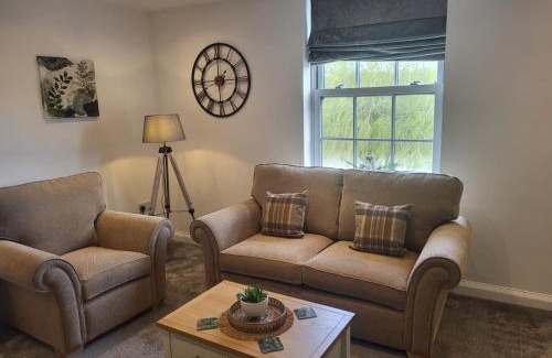 Stourport-on-Severn Apartment | Hampstall Inn