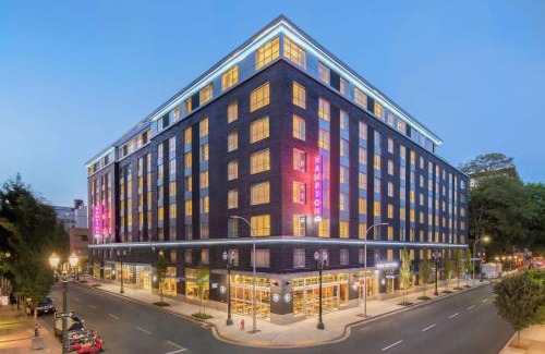 Pearl District Hotel | Hampton Inn And Suites By Hilton Portland-Pearl District