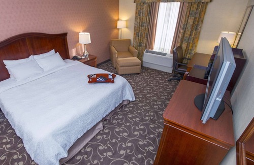 Brattleboro Hotel | Hampton Inn Brattleboro