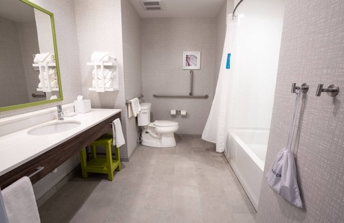 Huntley Hotel | Hampton Inn by Hilton Huntley Chicago