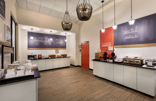 Belmont Hotel | Hampton Inn Charlotte-Belmont at Montcross