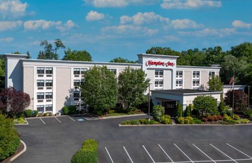 Danbury Hotel | Hampton Inn Danbury
