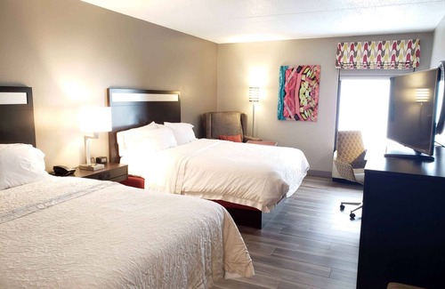 Greensburg Hotel | Hampton Inn Greensburg