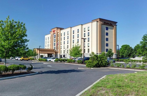 Neptune City Hotel | Hampton Inn Neptune
