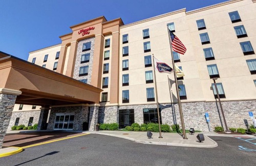 Neptune City Hotel | Hampton Inn Neptune