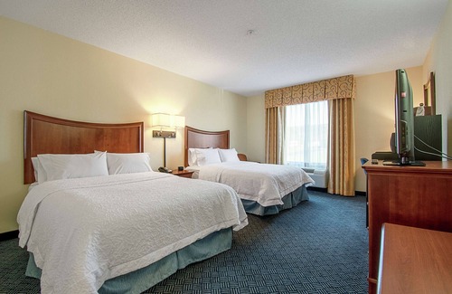 Pine Grove Hotel | Hampton Inn Pine Grove