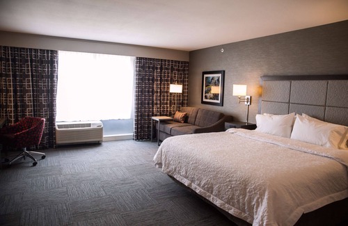 Pontiac Hotel | Hampton Inn Pontiac