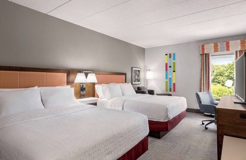 Milford Hotel | Hampton Inn Quakertown