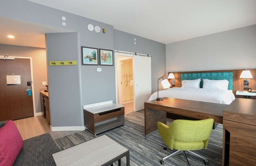 West Chester Hotel | Hampton Inn & Suites Cincinnati Liberty Township