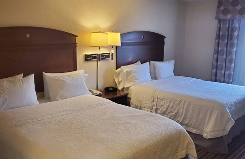Englewood Hotel | Hampton Inn & Suites Dayton-Airport