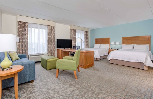 Manchester Hotel | Hampton Inn & Suites Manchester