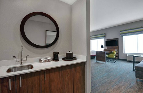 Doctors Inlet Hotel | Hampton Inn & Suites Middleburg