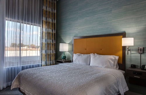Wendel Hotel | Hampton Inn & Suites North Huntingdon-Irwin