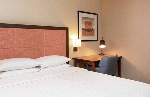 Victor Hotel | Hampton Inn & Suites Rochester/Victor