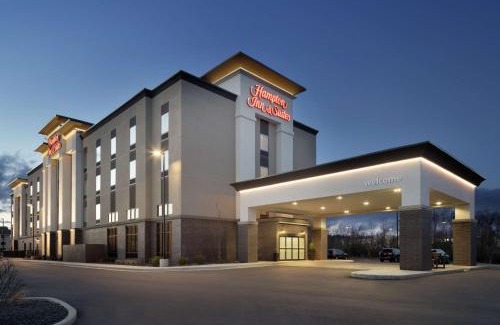 Alton Hotel | Hampton Inn & Suites St. Louis/Alton, IL