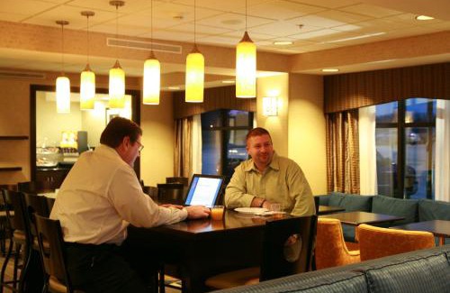 Topeka Hotel | Hampton Inn Topeka