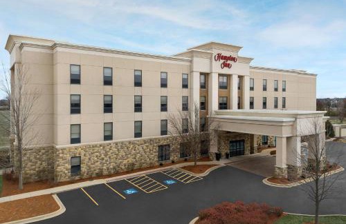Yorkville Hotel | Hampton Inn Yorkville