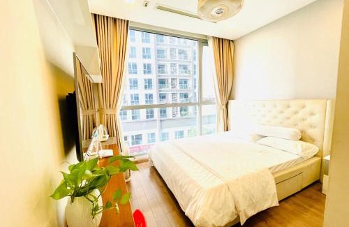 Hang Xanh House | Hana homestay- 1 Phòng ngủ trong căn hộ chủ nhà đang ở tại Park 4-Vinhome Central Park Tân cảng Bình Thạnh HCM- sát landmark 81