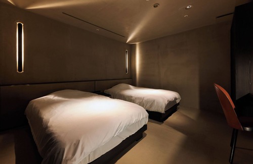Yamanakaonsen Higashimachi House | Hanamurasaki