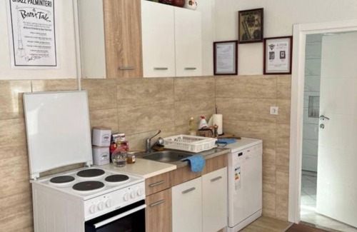 Montenegro Cottage | Handicap Accessible Full Cottage with all amenities.