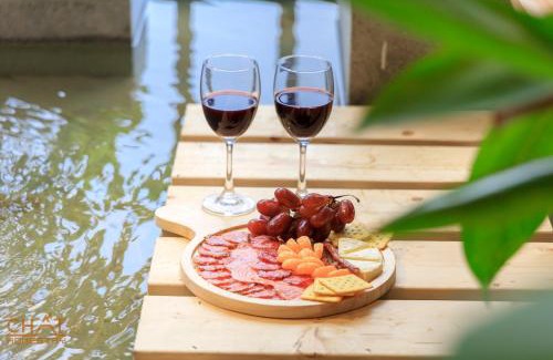 Truc Bach Apartment | Hanoi Heritage Hideaway- Homestay CHẤT - Private Self-check-in
