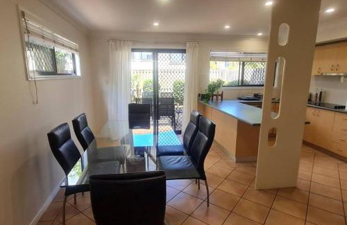 Eight Mile Plains House | Happy Haven at Eight Mile