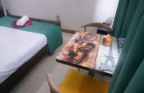 Floreal House | Happy Ours Guest House