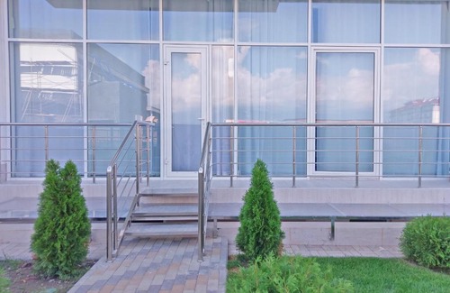 Imeritinskaya Lowland Apartment | Happy Place apartments Motion