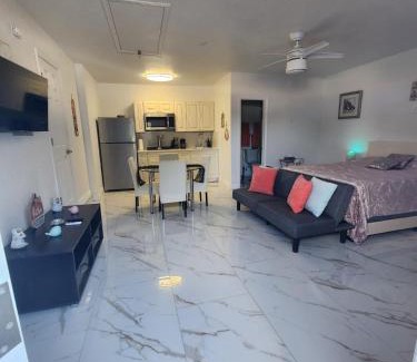 Orlando Apartment | Happy Place