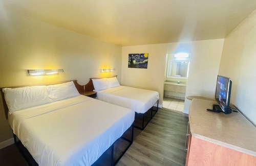 Eloy Hotel | Happy Smart Inn I-10 Eloy and Casa Grande