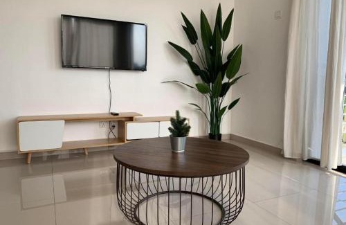 Baharu Apartment | Happy Villa (Marina View Villas)