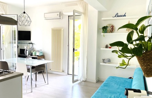 Viserbella Apartment | ★ HAPPY WHALE Apartment ★