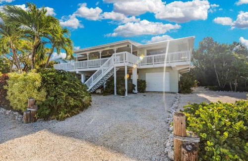 Venetian Shores House | Harbor House