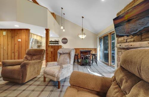 Harbor Springs House | Harbor Springs Retreat