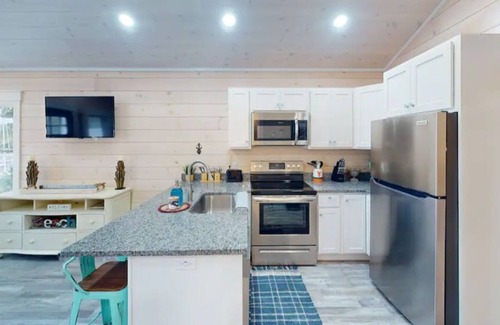 Belfast Apartment | Harbor View Cottage - Unit A