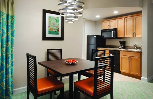 Paradise Island Condo | HARBORSIDE AT ATLANTIS -ONE BEDROOM- ATLANTIS RESORT ACCESS