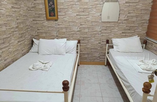 Odiongan Hotel | Harbour Chateau