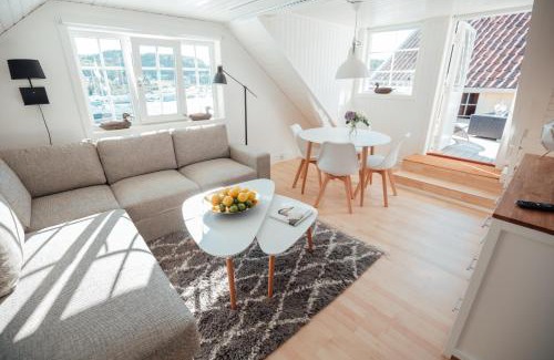 Hamburgsund Apartment | Harbour House