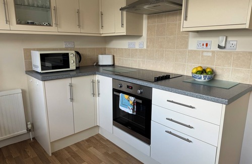 Bembridge House | Harbour Strand, seaside holiday home, close to the harbour. Pet friendly