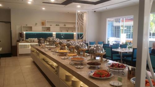Kuching Hotel | Harbour View Hotel