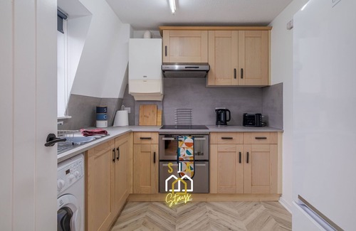 Central Aberdeen Apartment | Hardgate Hideaway - SJA Stays - Luxury 2 Bed Apart