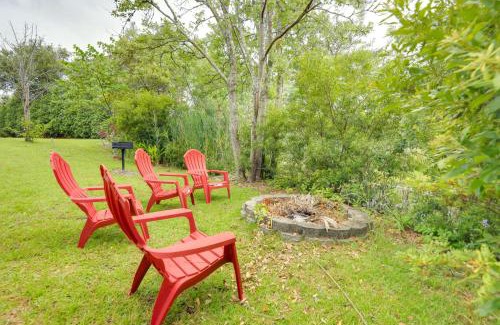Harkers Island Villa | Harkers Island Vacation Rental with Pool Table!