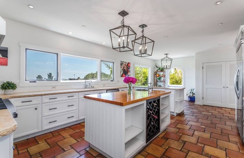 Nichols Canyon House | Harmony Villa, 2-bed, 2.5-bath home in the Hollywood Hills